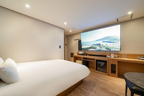 Standard Double Room | Desk, laptop workspace, free WiFi - ANYANG IT CENTRO HOTEL (Anyang)