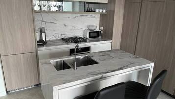 Departamento, 2 habitaciones, con acceso para personas discapacitadas, patio | Interior