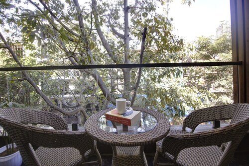 FlxHo Quad - Luxury Studio Apart Hotel