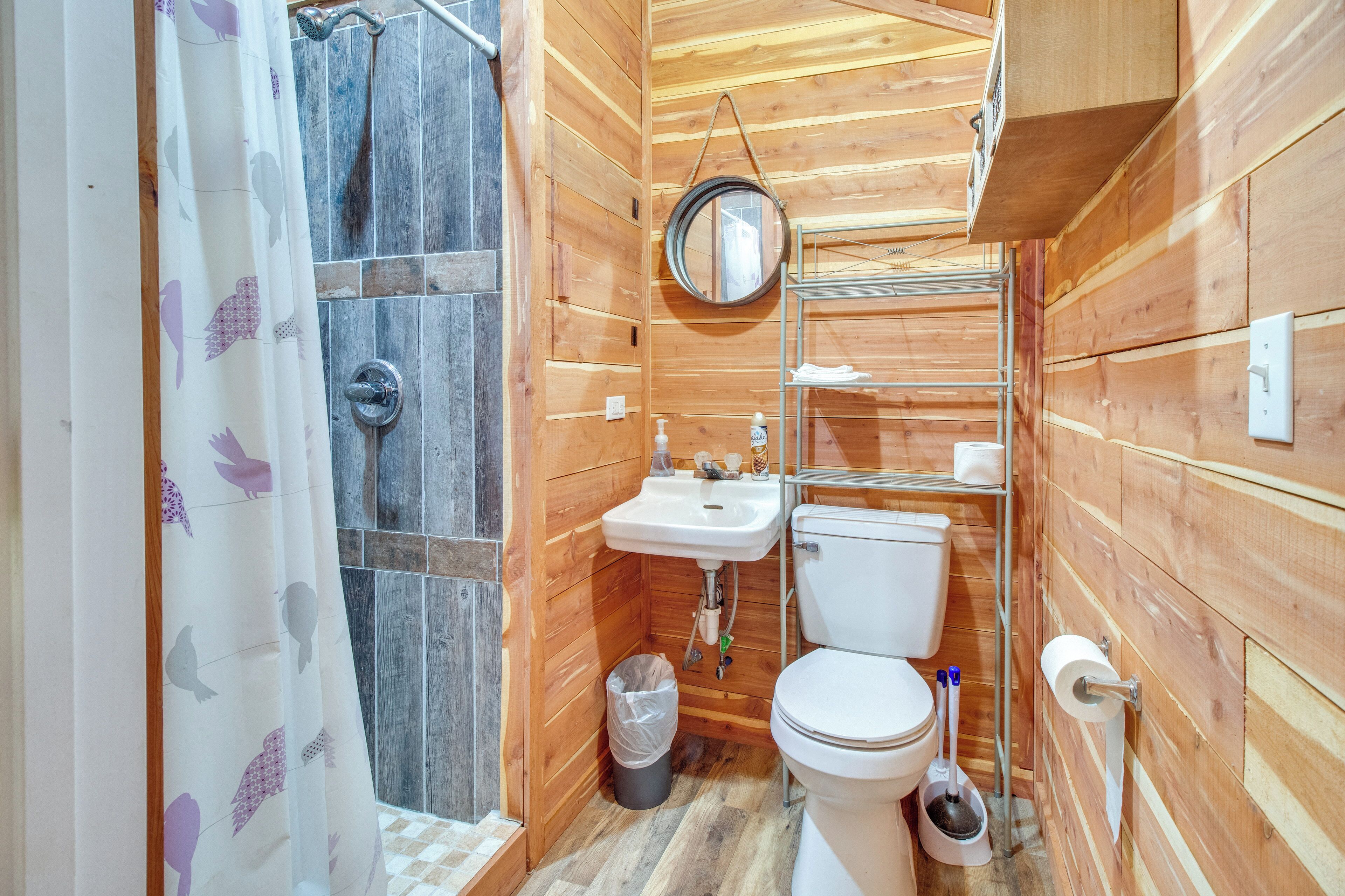 House (1 Bedroom) | Interior