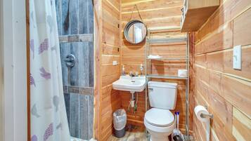 House (1 Bedroom) | Interior