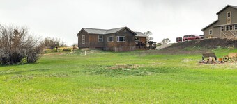 Fishing & Views: 'river Paradise' in Dubois!