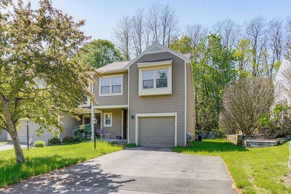 Apartment (2 Bedrooms) | Front of property