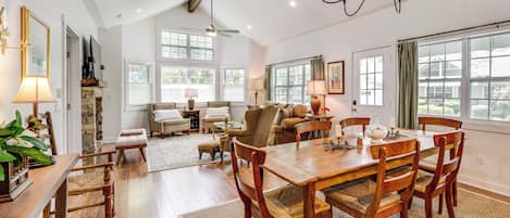 平房 (3 Bedrooms) | 住宿內部