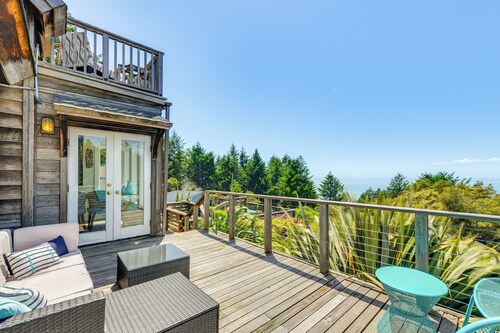 1 Mi to Black Sands Beach: Dreamy Coastal Cottage