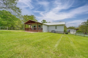 House (3 Bedrooms) | Interior - Horse-friendly Crossville Home! Golf, Hike & More! (Crossville)
