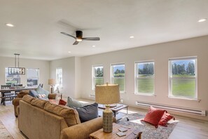 Casa (2 Bedrooms) | Interior