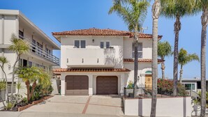 Interior - 1 Mi to Beach: Spacious Retreat in Dana Point! (Dana Point)