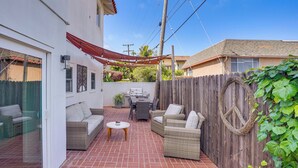 Interior - 1 Mi to Beach: Spacious Retreat in Dana Point! (Dana Point)
