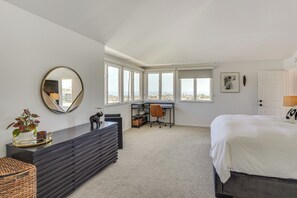 Interior - 1 Mi to Beach: Spacious Retreat in Dana Point! (Dana Point)