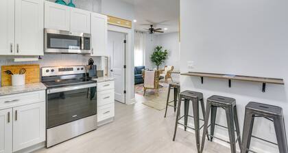 Walk to The Strand: Home in Historic Galveston