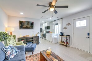 Apartment (1 Bedroom) | Interior