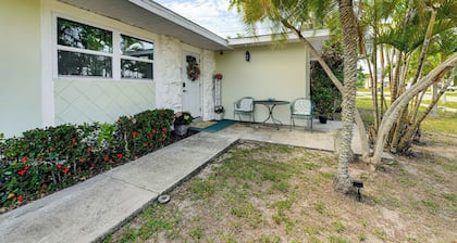 Happy Hideaway, Private Pool & Patio, North Port!