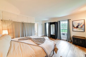 Talo (Multiple Bedrooms) | Sisätilat