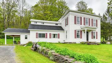 House (Multiple Bedrooms) | Front of property