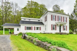 Front of property - Hike & Baseball Near Cooperstown: Home on 30 Acres (Cherry Valley)