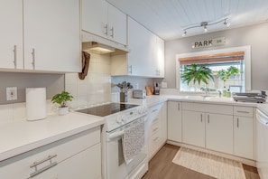 Rumah (2 Bedrooms) | Interior