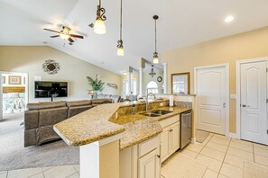 Casa (3 Bedrooms) | Interior