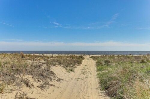 Broadkill Beach Gem w/ Beach Access, Dogs Welcome