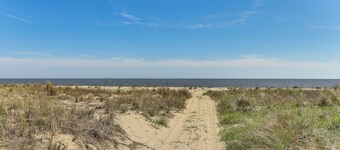 Broadkill Beach Gem w/ Beach Access, Dogs Welcome