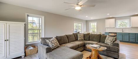 House (3 Bedrooms) | Front of property