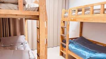 Basic Shared Dormitory, City View | Free WiFi, bed sheets