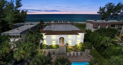 Luxury Beachfront Retreat in Longboat Key