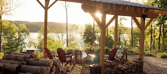 Glamping RV Overlooking Conesus Lake Finger Lakes Region Fire Pit A/C and Pool