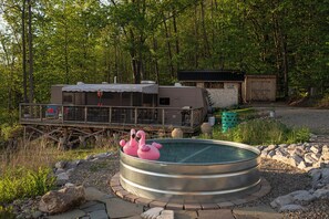 Baignoire à remous extérieure