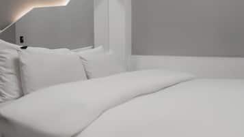Deluxe Double Room, 1 Double Bed | Desk, laptop workspace, free WiFi