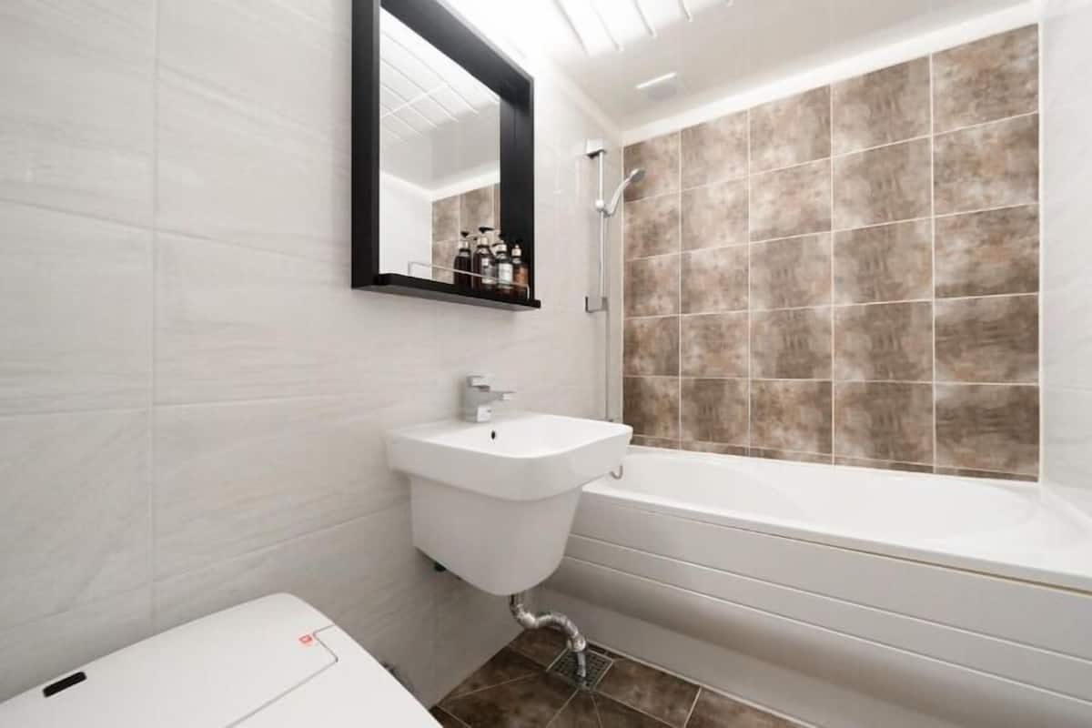 Double Room | Desk, laptop workspace, free WiFi