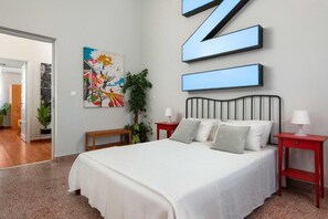 4 chambres, fer et planche à repasser, Wi-Fi gratuit, draps fournis