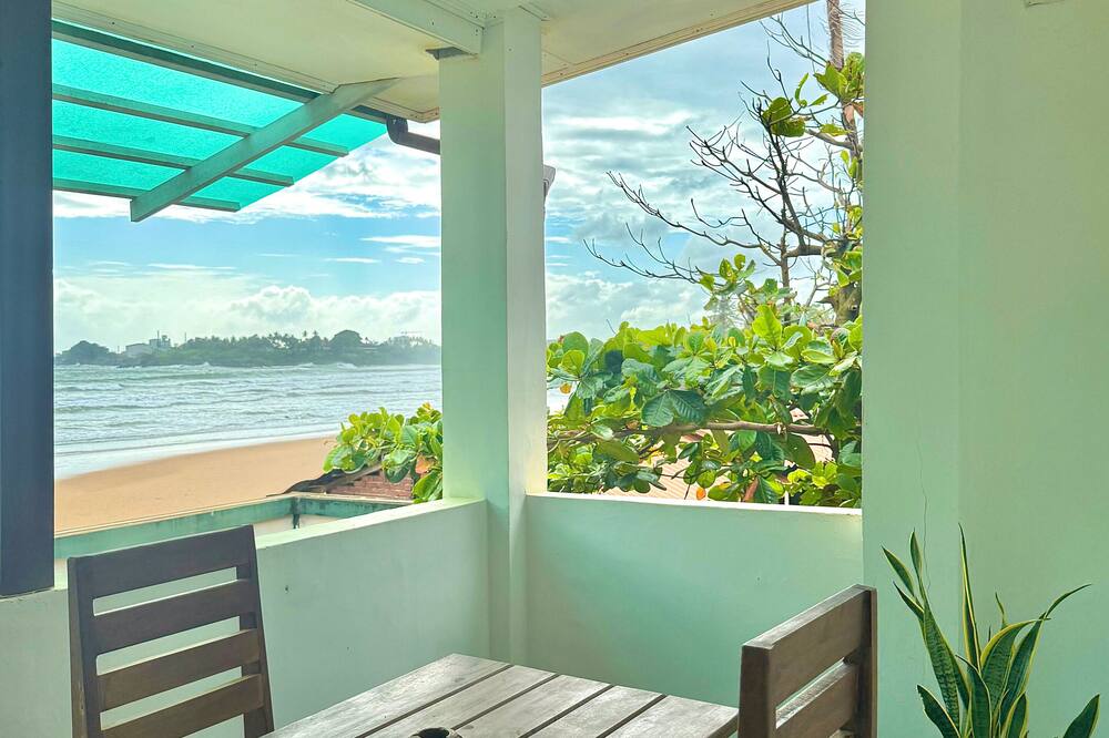 Jess Beach Villa