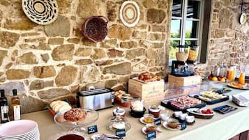 包含每日欧式早餐