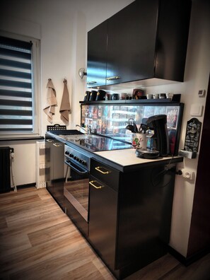 Mikrowelle, Ofen, Herdplatte