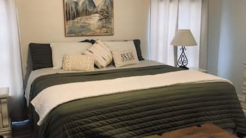 4 bedrooms, iron/ironing board, free WiFi, bed sheets