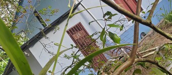 Equipped apartment, in a quiet and safe area surrounded by nature.