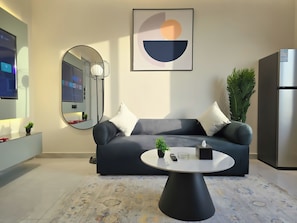 Basic Apartment | Living area - Hometel NRJS B Ruh (Riyadh)