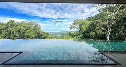 Casa Colibrí | 75-Ft Infinity Pool & Ocean Views