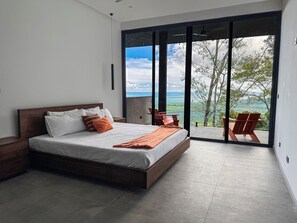 4 chambres, coffres-forts dans les chambres, Wi-Fi, draps fournis