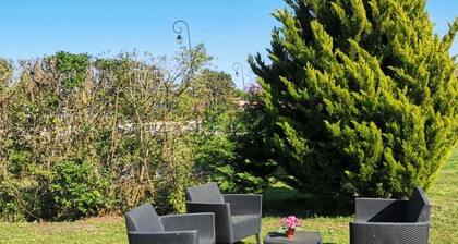 House with large garden & private wood in Dordogne