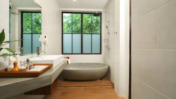 Room, 1 Bedroom, Smoking, Balcony | Bathroom