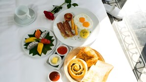 Rom, 1 soverom, røyk, balkong | Frokostmåltid