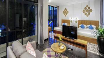 Room, 1 Bedroom, Smoking, Balcony | Living room