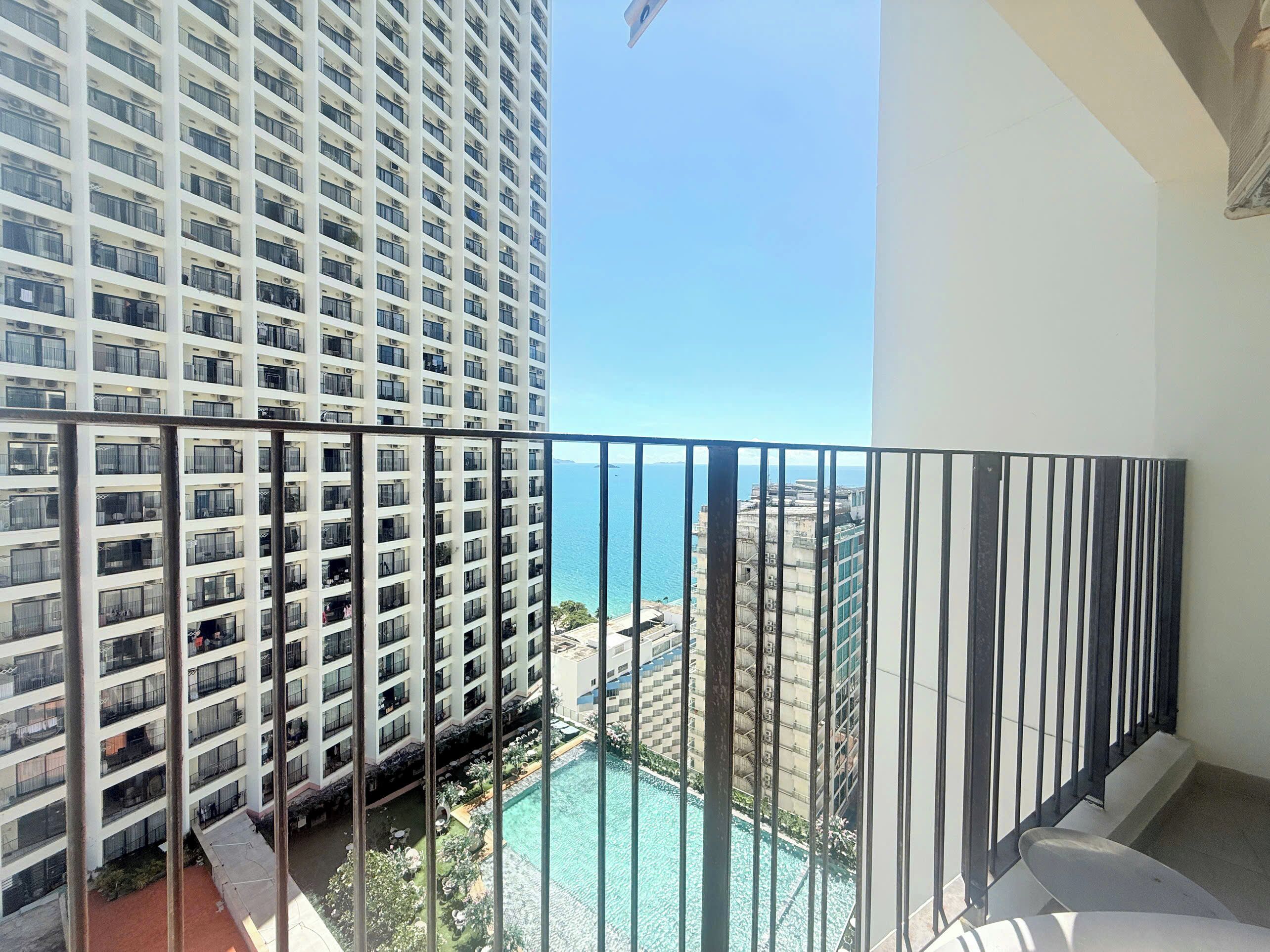 City Apartment, 2 Bedrooms, Balcony, Ocean View | Balcony