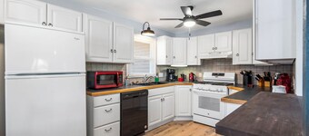 Lake front, spacious & cozy home with entertainment room.