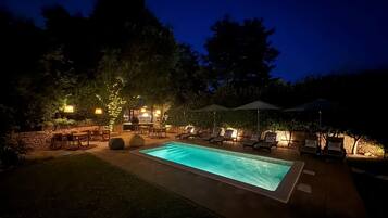 Piscine extérieure