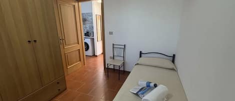 Apartment, 2 Bedrooms, Balcony, City View