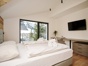 Apartment | 3 bedrooms, individually furnished - Apartment in Berwang With Ski-in & Sauna (Berwang)