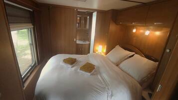 1 chambre, draps fournis